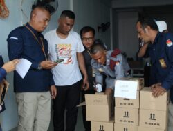 KPUD Lingga terima 723 botol tinta dari pengadaan Logistik tahap I.