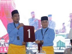 Headline News : Nizar-Novrizal Dapat Nomor Urut 1 dalam Pencabutan KPU Kabupaten Lingga