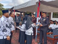 Ikut Meriahkan Hari Bhayangkara ke-79, PGRI Kabupaten Lingga Beri Kejutan Kue Ulang Tahun kepada Kapolres