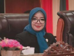 Ketua DPRD Lingga : “Guru yang Menulis Adalah Guru yang Mengabadikan Ilmu”